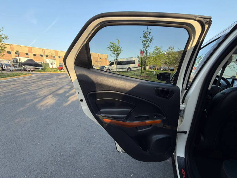 2018 Ford EcoSport SES