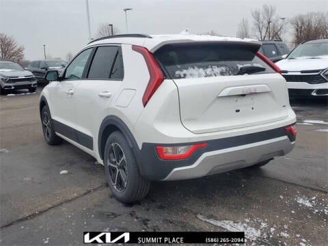 2025 Kia Niro EX
