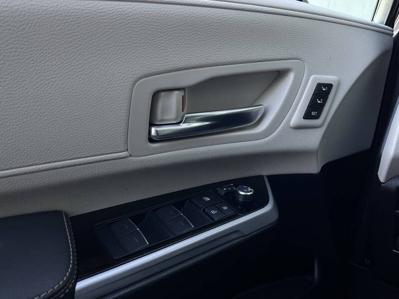 2026 Toyota Sienna Limited 7-Passenger