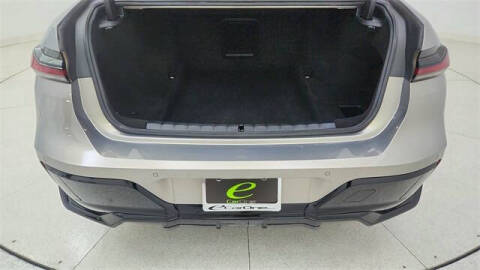 2023 BMW 7 Series 740i