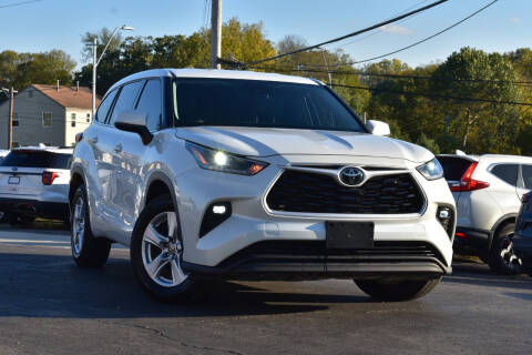 2021 Toyota Highlander LE