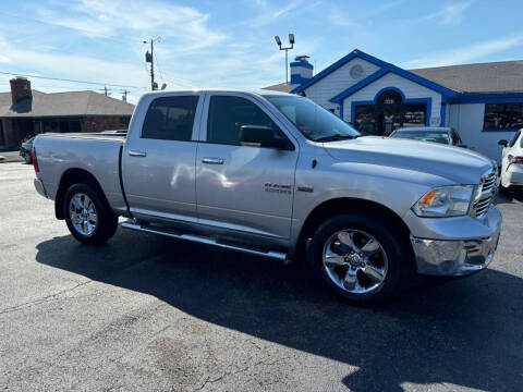 2017 RAM 1500 SLT