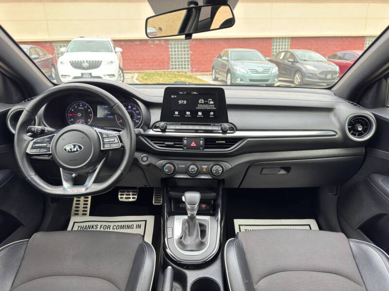 2021 Kia Forte GT Line