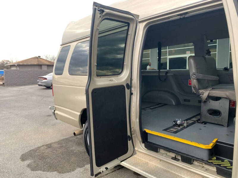 2007 Ford E-Series