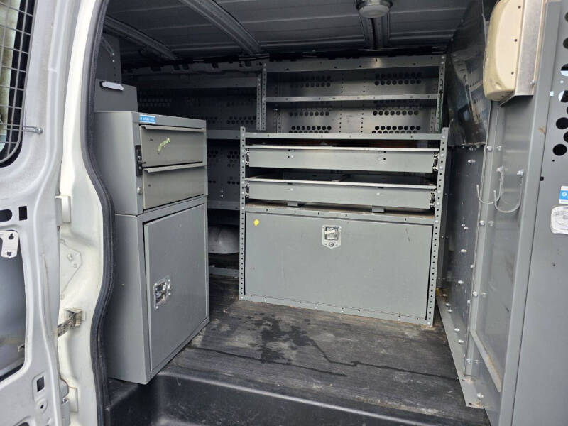 2013 Chevrolet Express 2500