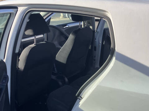 2010 Volkswagen Golf 2.5L