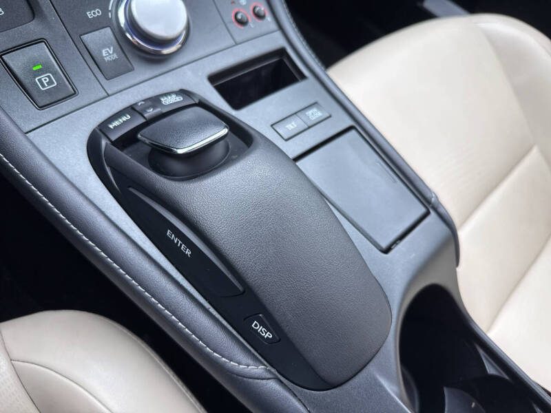 2011 Lexus CT 200h Premium