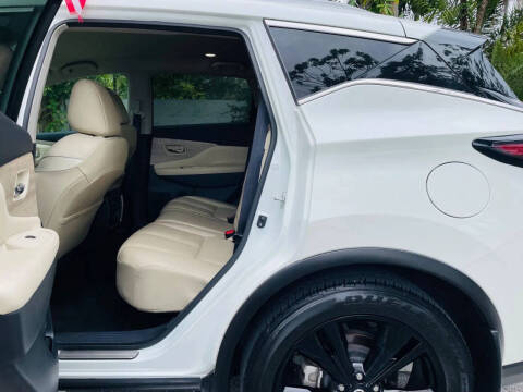 2023 Nissan Murano SL