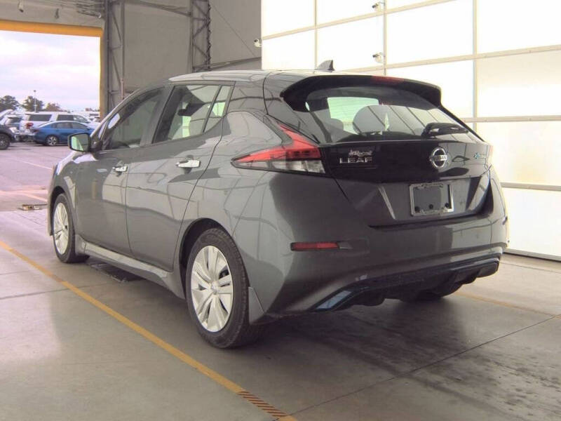 2020 Nissan LEAF S