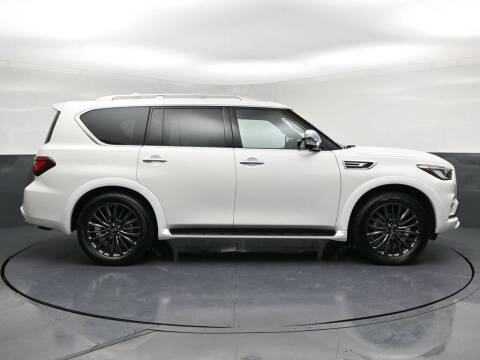 2022 Infiniti QX80 Sensory