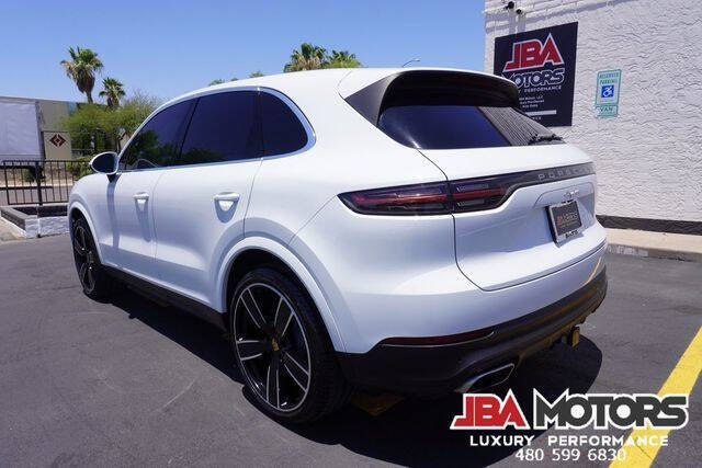 2023 Porsche Cayenne