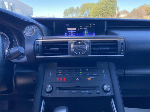 2019 Lexus IS 300
