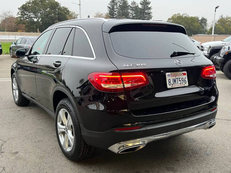 2017 Mercedes-Benz GLC GLC 300
