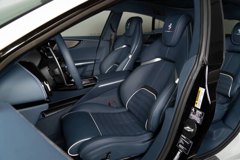 2025 Ferrari Purosangue