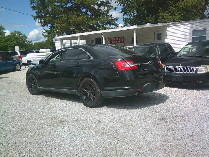 2011 Ford Taurus SEL