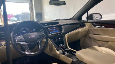 2018 Cadillac XT5 Luxury