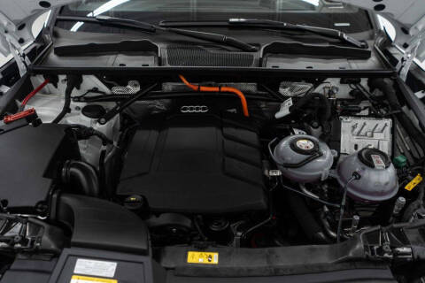 2024 Audi Q5 e quattro S line Prestg 55 TFSI