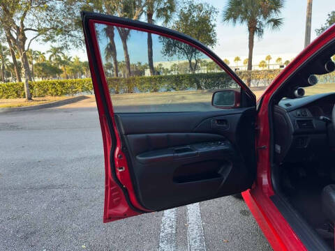 2005 Mitsubishi Lancer Evolution MR Edition
