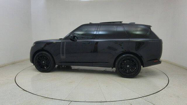 2023 Land Rover Range Rover P530 SE