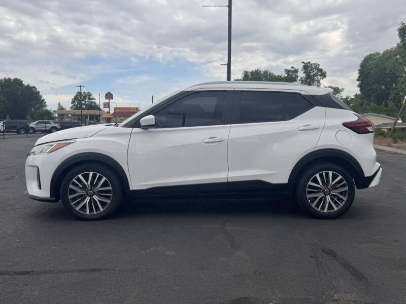 2021 Nissan Kicks SV