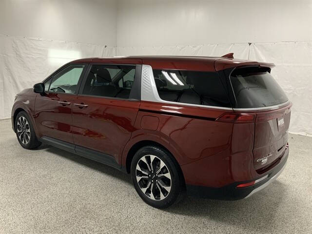 2022 Kia Carnival EX