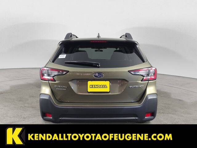 2023 Subaru Outback Premium