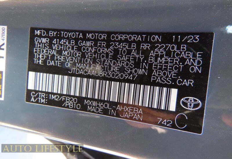 2024 Toyota Prius LE
