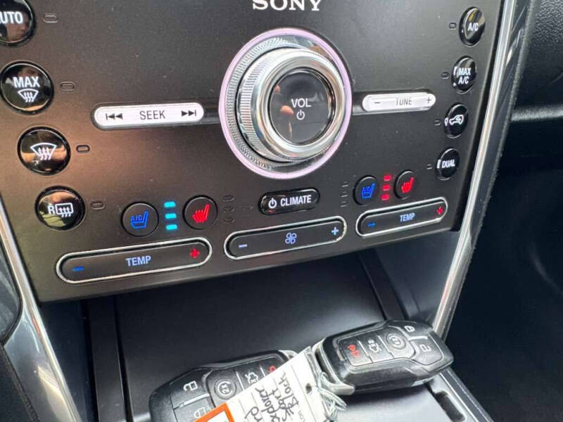 2017 Ford Explorer Sport