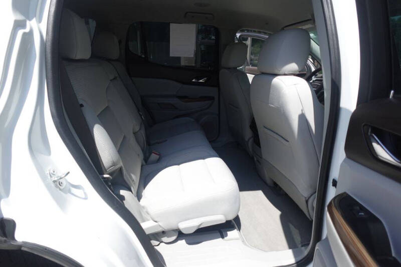 2023 GMC Acadia