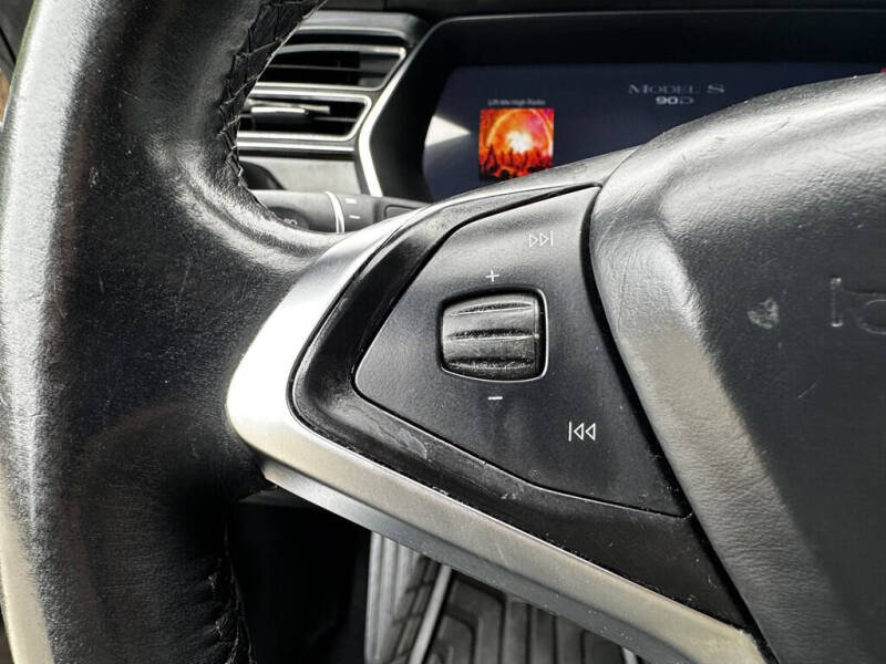 2016 Tesla Model S
