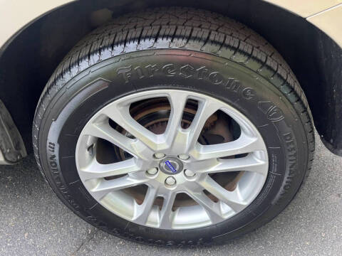 2016 Volvo XC60 T5 Drive-E Premier