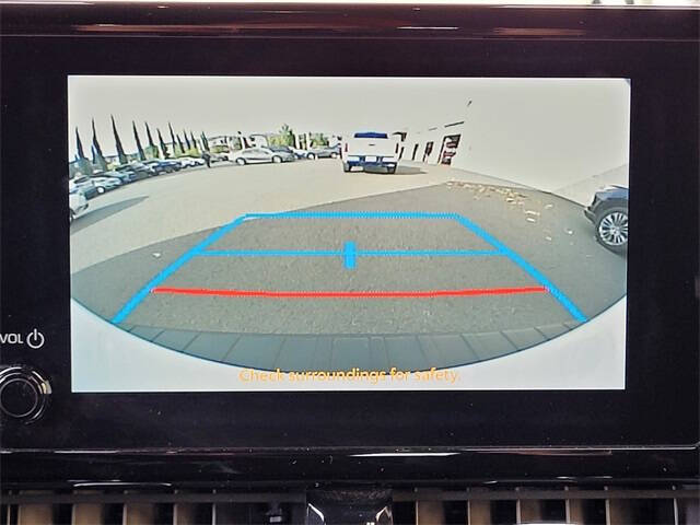 2023 Toyota Corolla Hatchback SE