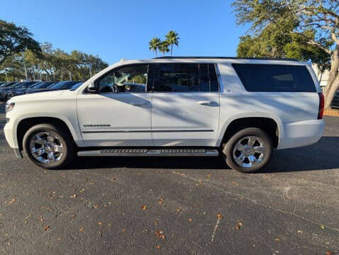 2017 Chevrolet Suburban LT