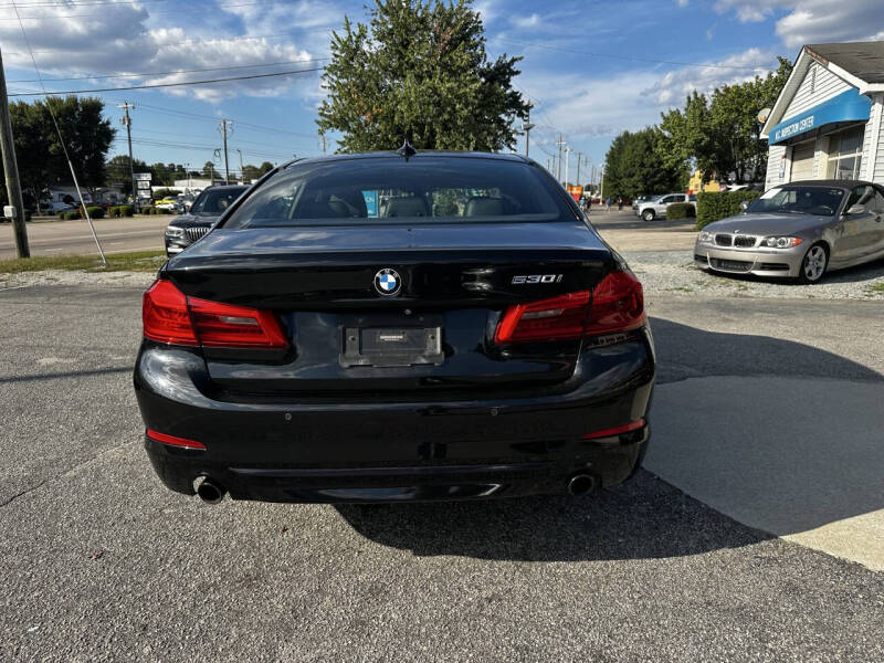 2019 BMW 5 Series 530i