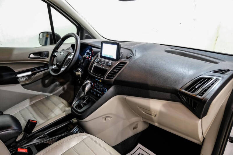 2020 Ford Transit Connect XLT