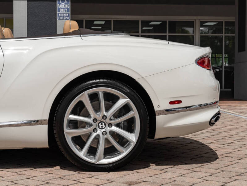 2020 Bentley Continental GTC V8