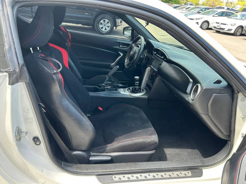 2014 Scion FR-S