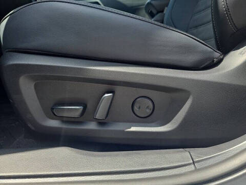 2025 Mitsubishi Outlander PHEV SE