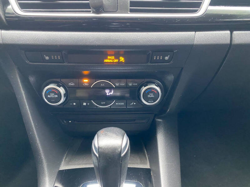 2014 Mazda MAZDA3 i Grand Touring