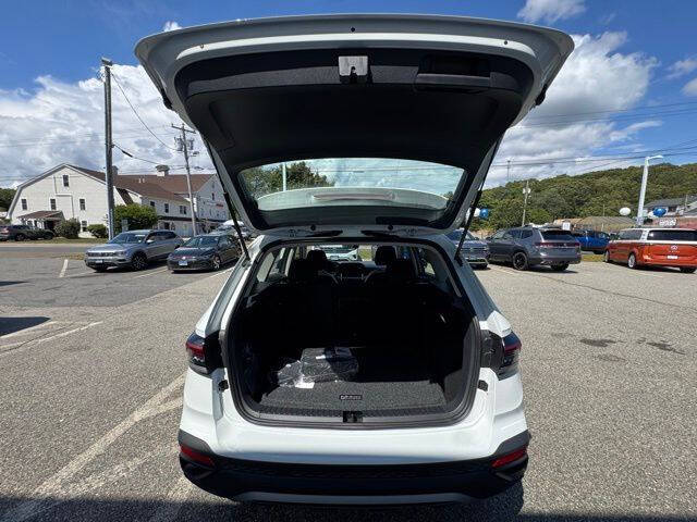 2025 Volkswagen Taos S 4Motion