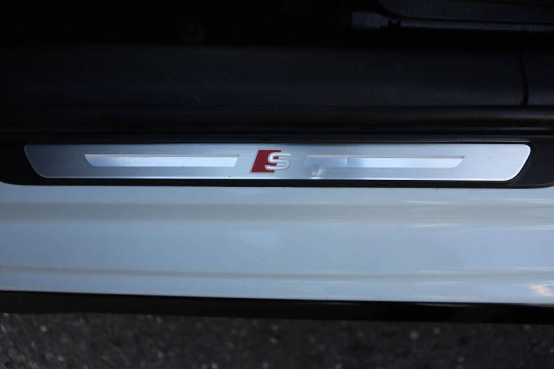 2022 Audi S3 2.0T quattro Premium Plus