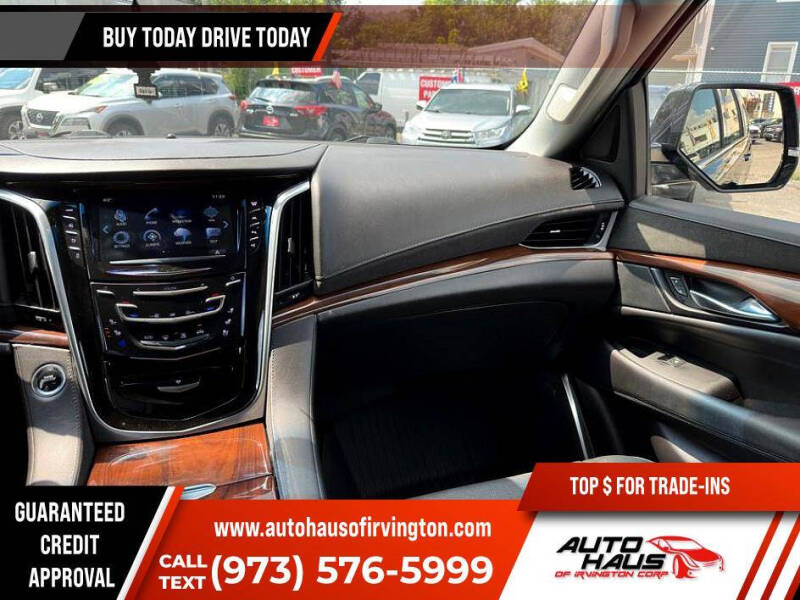 2019 Cadillac Escalade Luxury