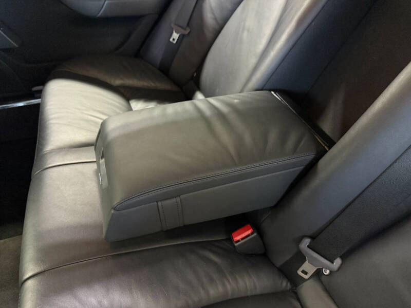 2005 Mercedes-Benz S-Class S 500 4MATIC