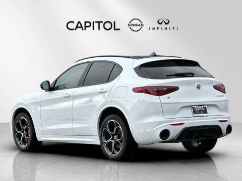 2022 Alfa Romeo Stelvio Veloce