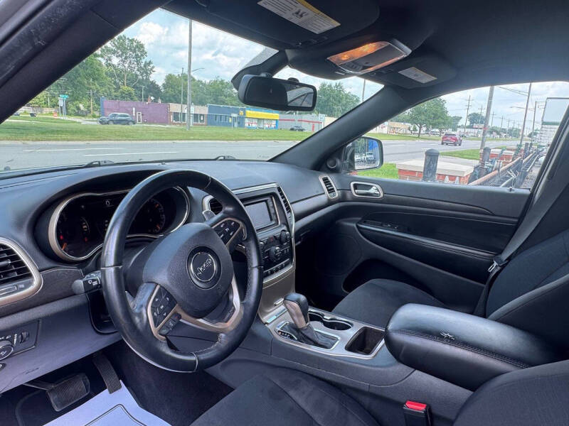 2016 Jeep Grand Cherokee Laredo