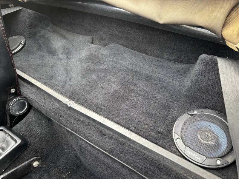 1988 Alfa Romeo Spider Veloce