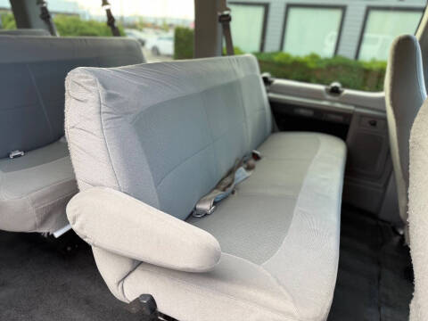 2007 Ford E-Series E-350 SD XLT