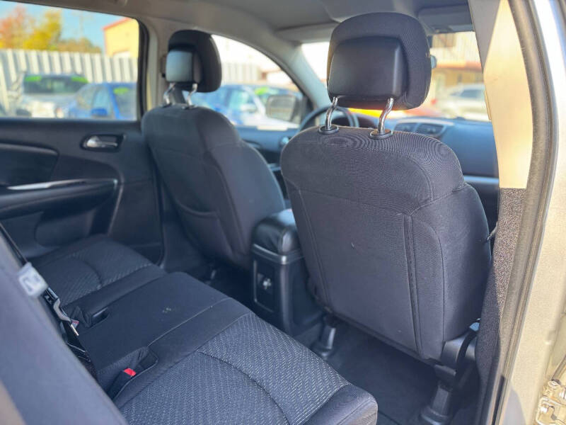 2013 Dodge Journey American Value Package