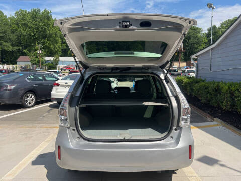 2012 Toyota Prius v Three