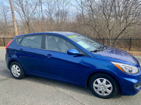 2015 Hyundai Accent for sale at Used Cars of Fairfax LLC in Woodbridge VA